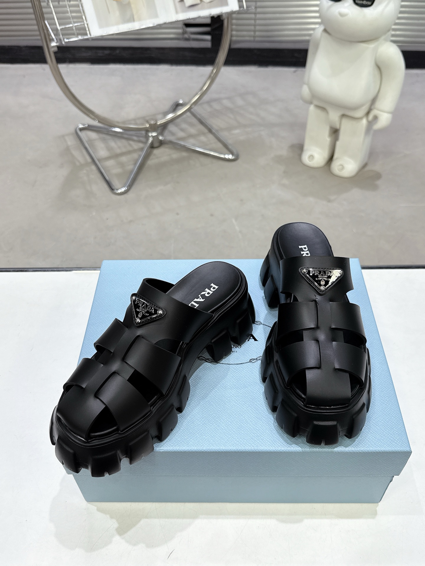 Women's high heels